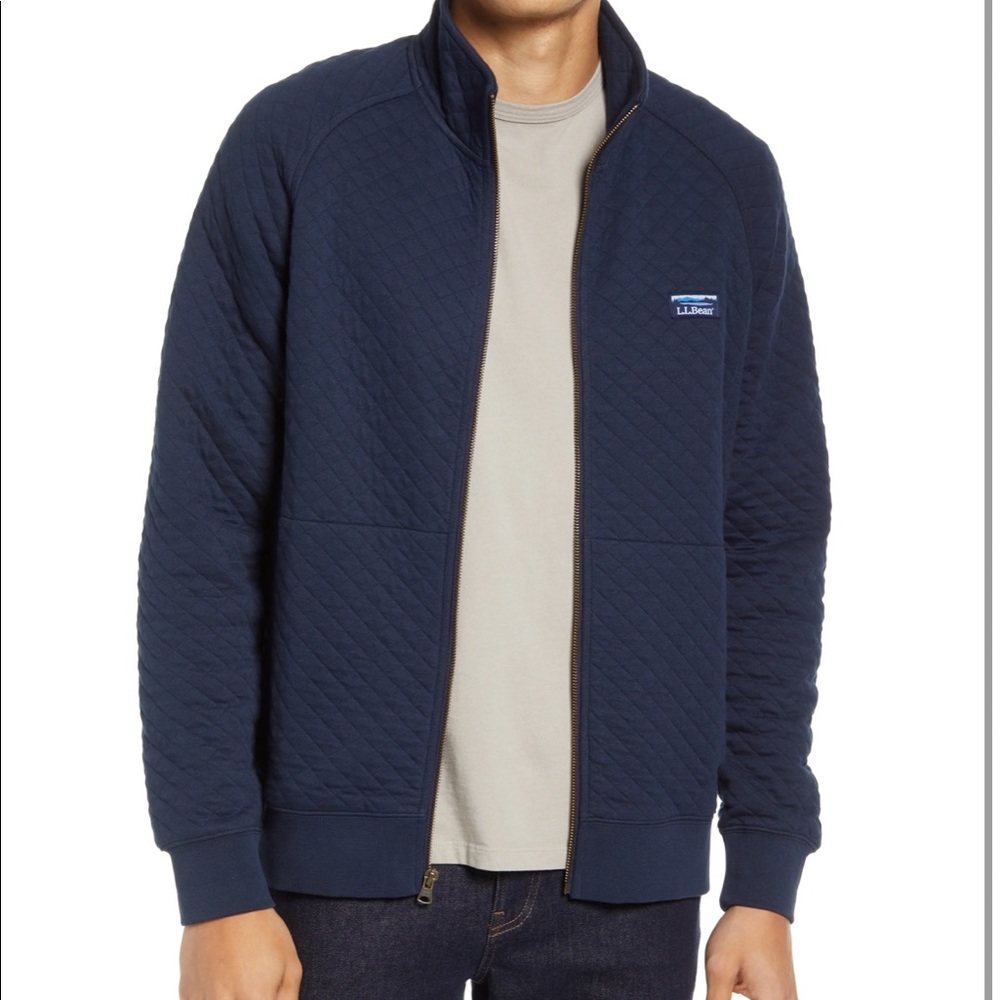L.L. Bean quilted sweatshirt jacket Small